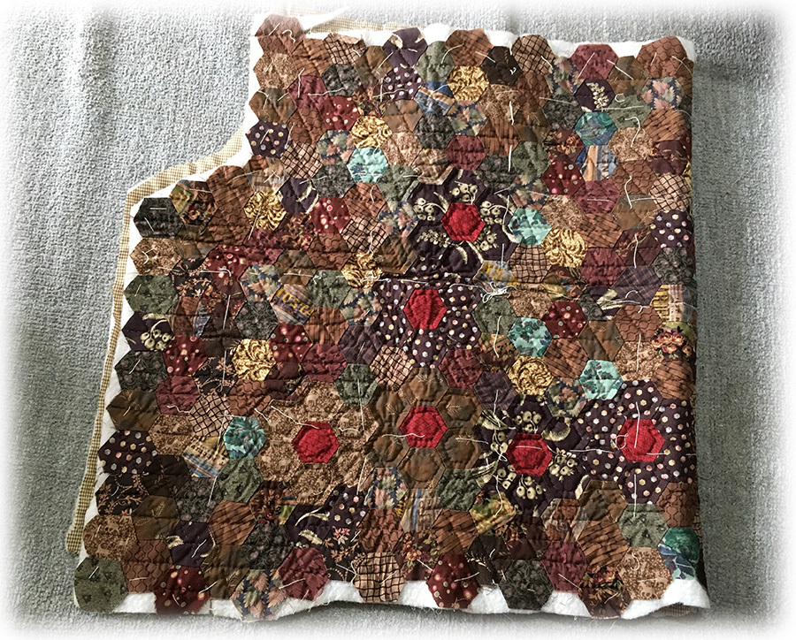 パッチワークキルト | ヘキサゴン - キルティング minne Quilters KEY
