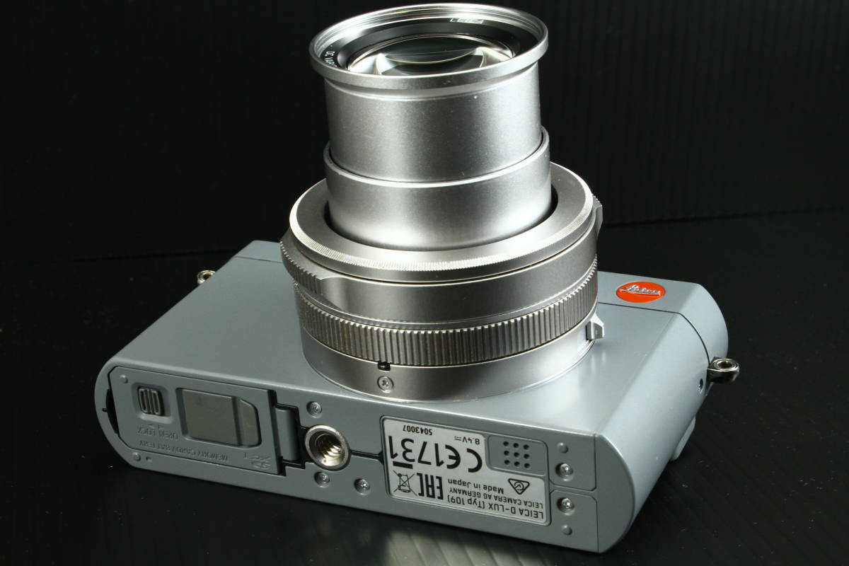 Leica ライカ D-LUX Typ 109 ☆EXPLORER KIT☆ Leica D-LUX 【公式通販】