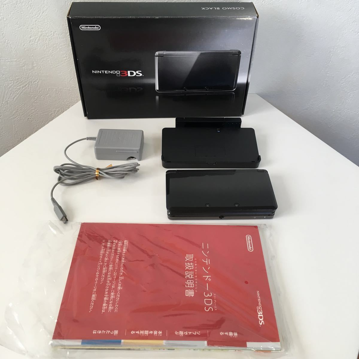 カリーナ トヨタ のパーツレビュー ヘッドライト周りの枠左右 AA63 