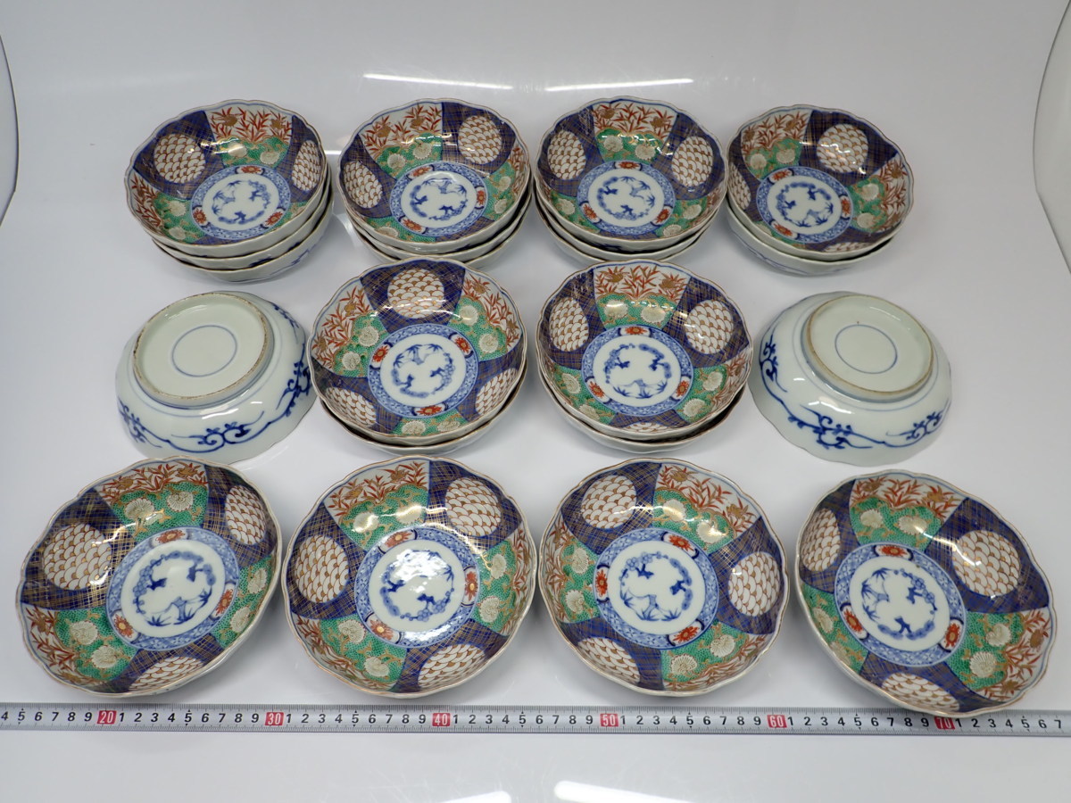 新作登場，お買い得 古伊万里 染錦 上手草花図膾皿21枚 通り物その3 直径：15.3cm C260Ｙ 120サイズ(染錦)｜売買されたオークション情報、yahooの商品情報をアーカイブ公開 - オークファン 伊万里、有田