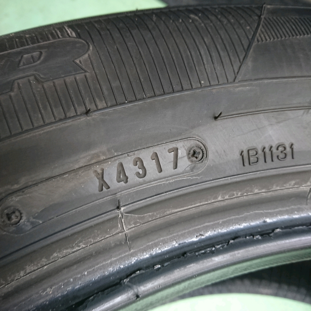 中古【グッドイヤー】アイスナビSUV/285/50R20 4本セット_2