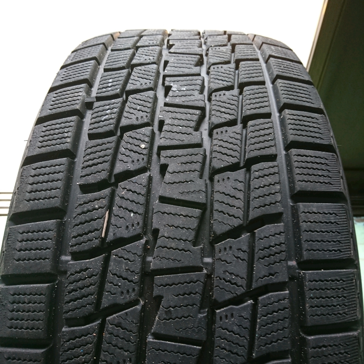 中古【グッドイヤー】アイスナビSUV/285/50R20 4本セット_4