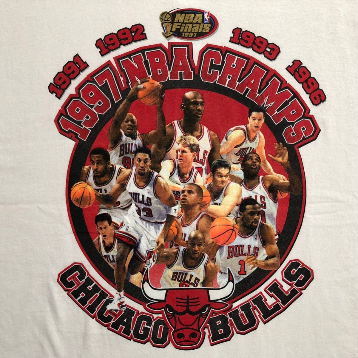 驚きの破格値，新作登場 USA製 NBA公式 STARTER 1997 NBA ファイナル チャンピオン シカゴブルズ Tシャツ 白 L 洗濯のみ 品 管理B966(Tシャツ)｜売買されたオークション情報、yahooの商品情報をアーカイブ公開 - オークファン Tシャツ