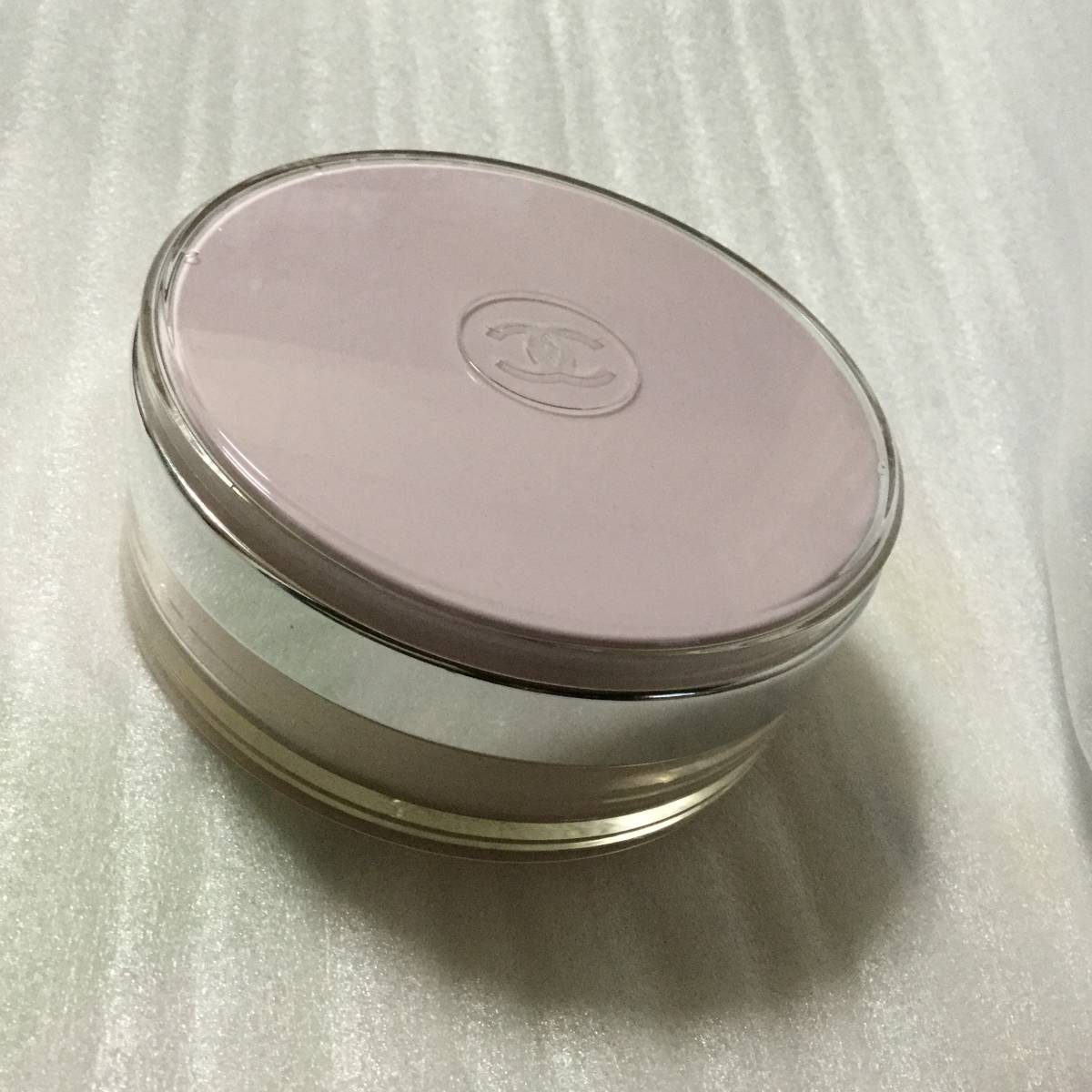 クリーム チャンス シャネル サテン CHANEL ⁄ サテンの公式商品情報 