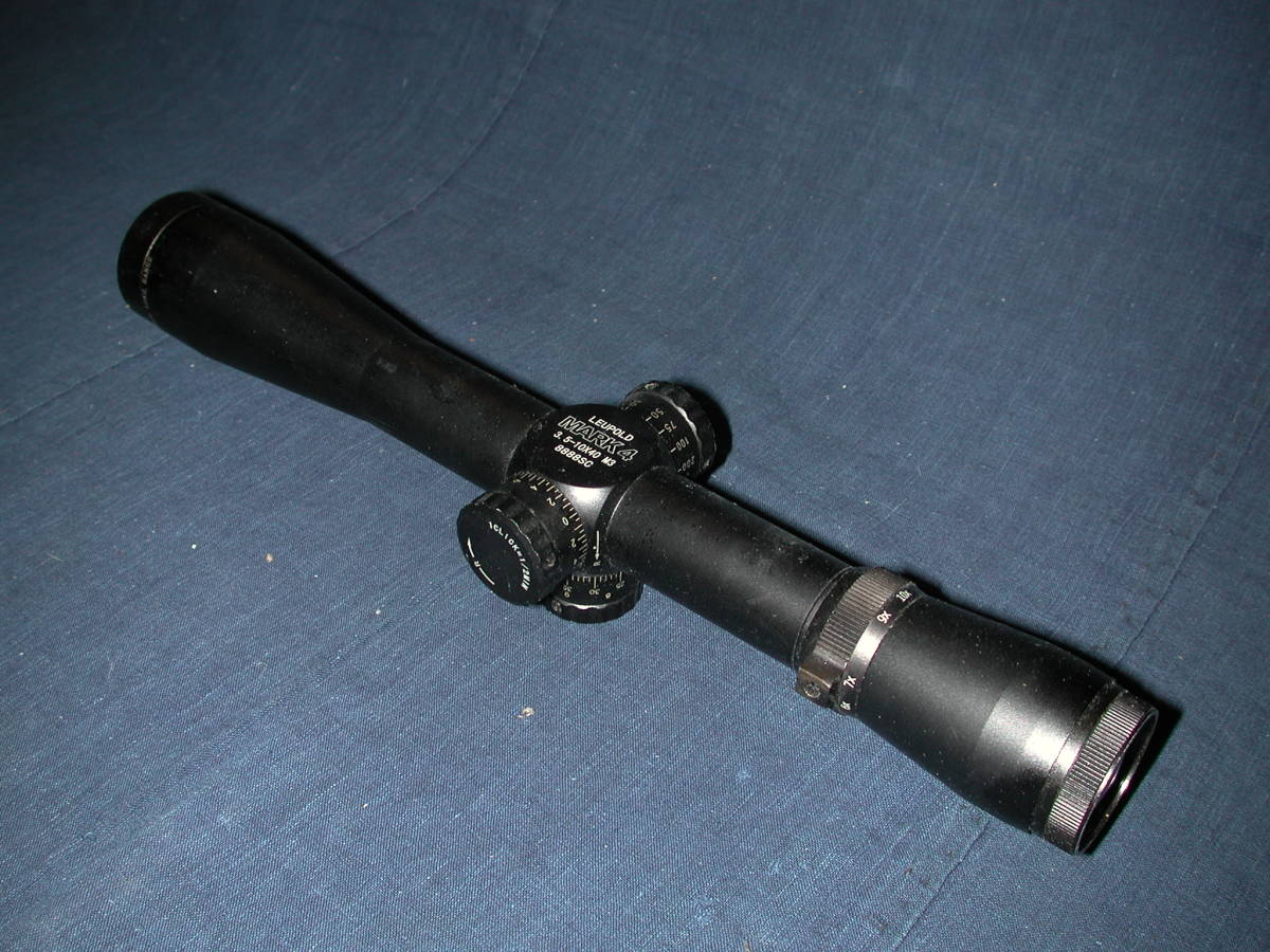 リューポルド スコープ タイプ 3.5-10x40 MARK4 イルミネート LEUPOLD