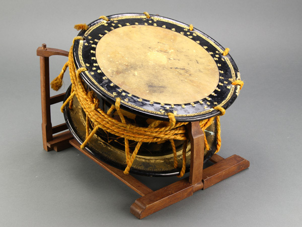 締太鼓 和太鼓 附締太鼓 平太鼓 テレン台 能楽 金蒔絵 打楽器 民謡