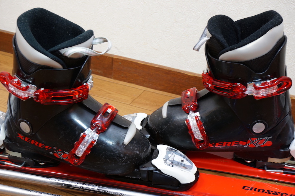 SNOWCARVING 送料2000円□美品 板130cm⁄靴23⁄24⁄25cm□身長125-145cm