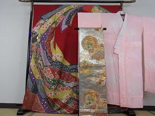 平和屋-こころ店□豪華振袖 駒刺繍 正絹 逸品 絞り 総絞り 花陶器