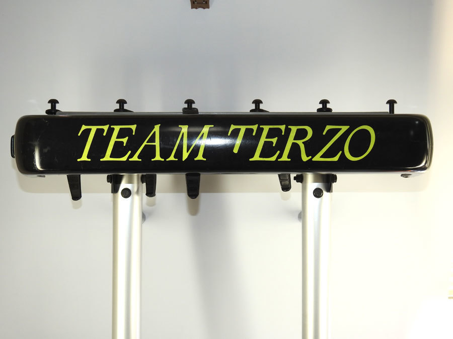 TERZO 背面キャリア・スキー スノーボード ジムニー -正規代理店