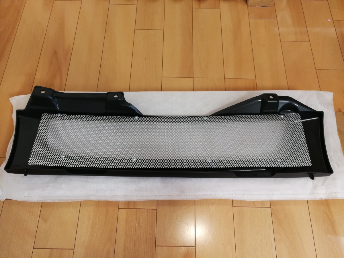 未使用新品　スズキ　ジムニーJB23　社外フロントグリル　メッシュ　jimny_2