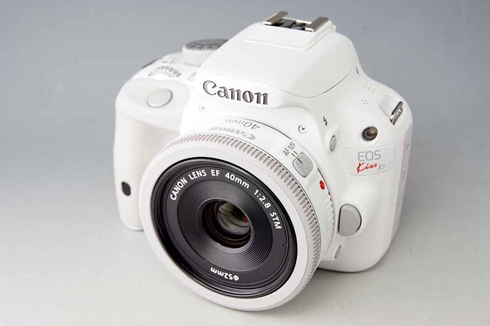 ★キャノン CANON EOS Kiss X7 ダブルレンズキット 2★人気のホワイトモデル