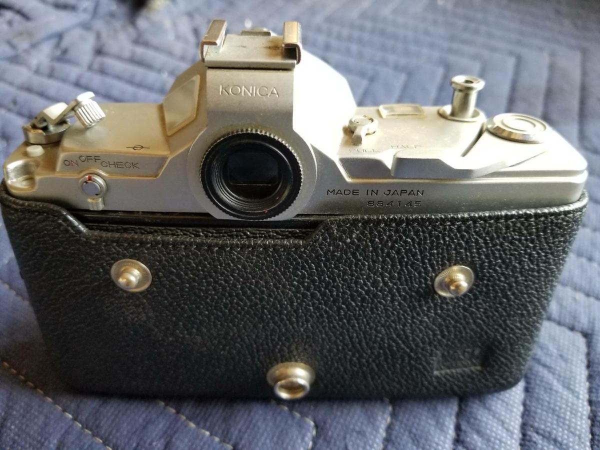 カメラ KONICA AUTOREX レトロ 当時物 KONICA AUTOREX 中古。レトロな