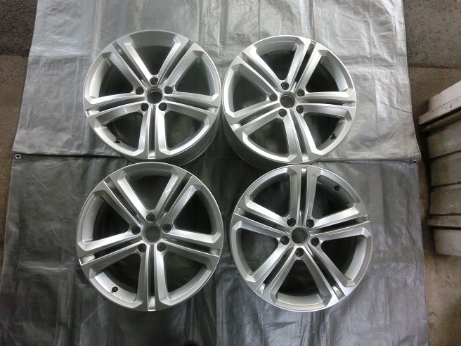 VWシロッコRラインデイナッシュ純正18インチアルミ4本セット/VWCI-W01
