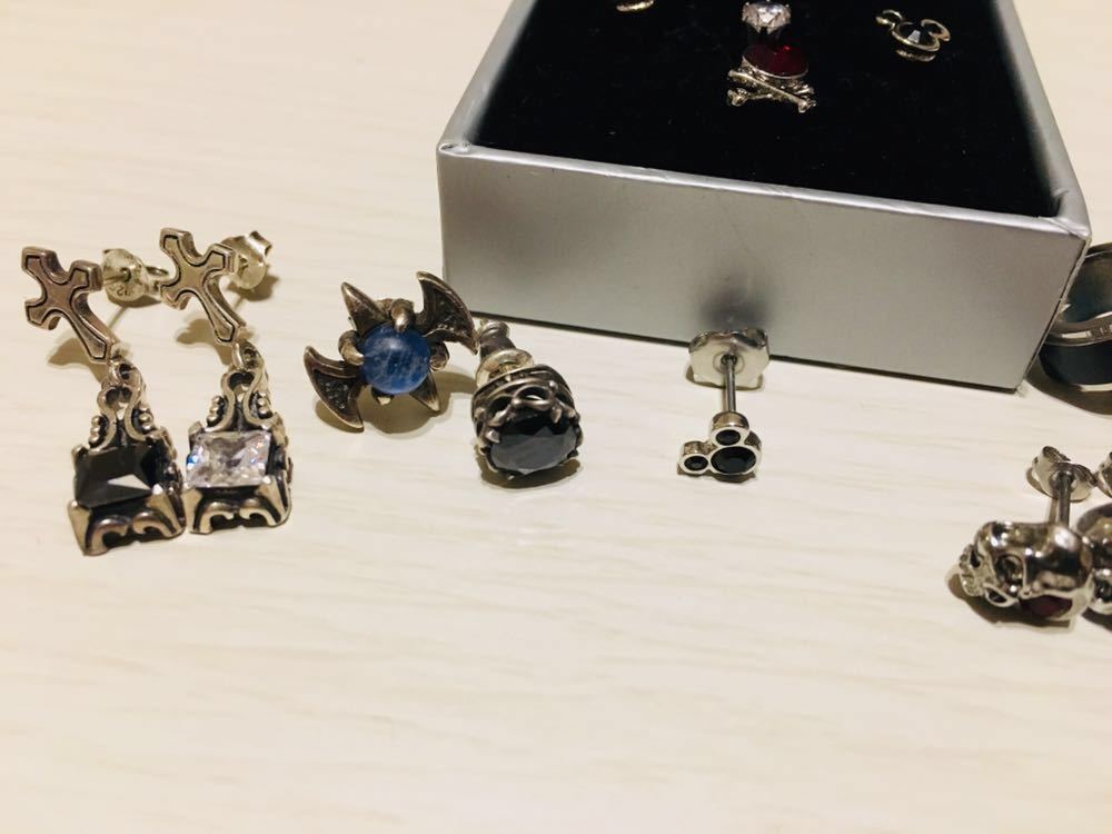 ピアス まとめ売りセット Men S メンズ ディズニー アクセサリー 15個セット メンズファッション 売買されたオークション情報 Yahooの商品情報をアーカイブ公開 オークファン Aucfan Com