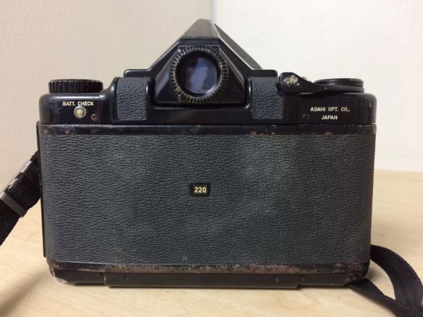 貴重】カメラ PENTAX 6×7 ボディ 中判カメラ ASAHI PENTAX 6×7