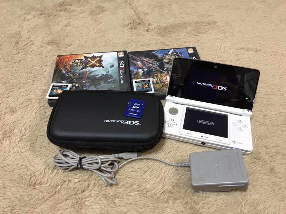 任天堂3DS ソフト2本、ケース、充電器セット 【公式通販】