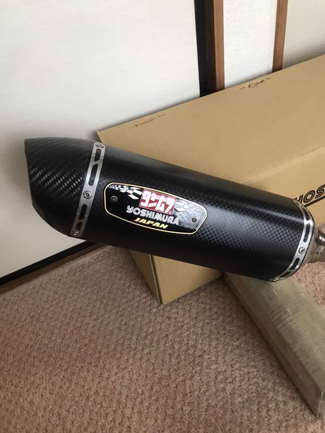 マジェスティSヨシムラフルエキゾーストマフラー機械曲 R-77S サイクロン カーボンエンド EXPORT SPEC 政府認証 SMC メタルマジックカバー 