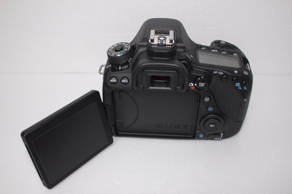 キャノン Canon EOS 80D標準&望遠レンズセット 【公式通販】