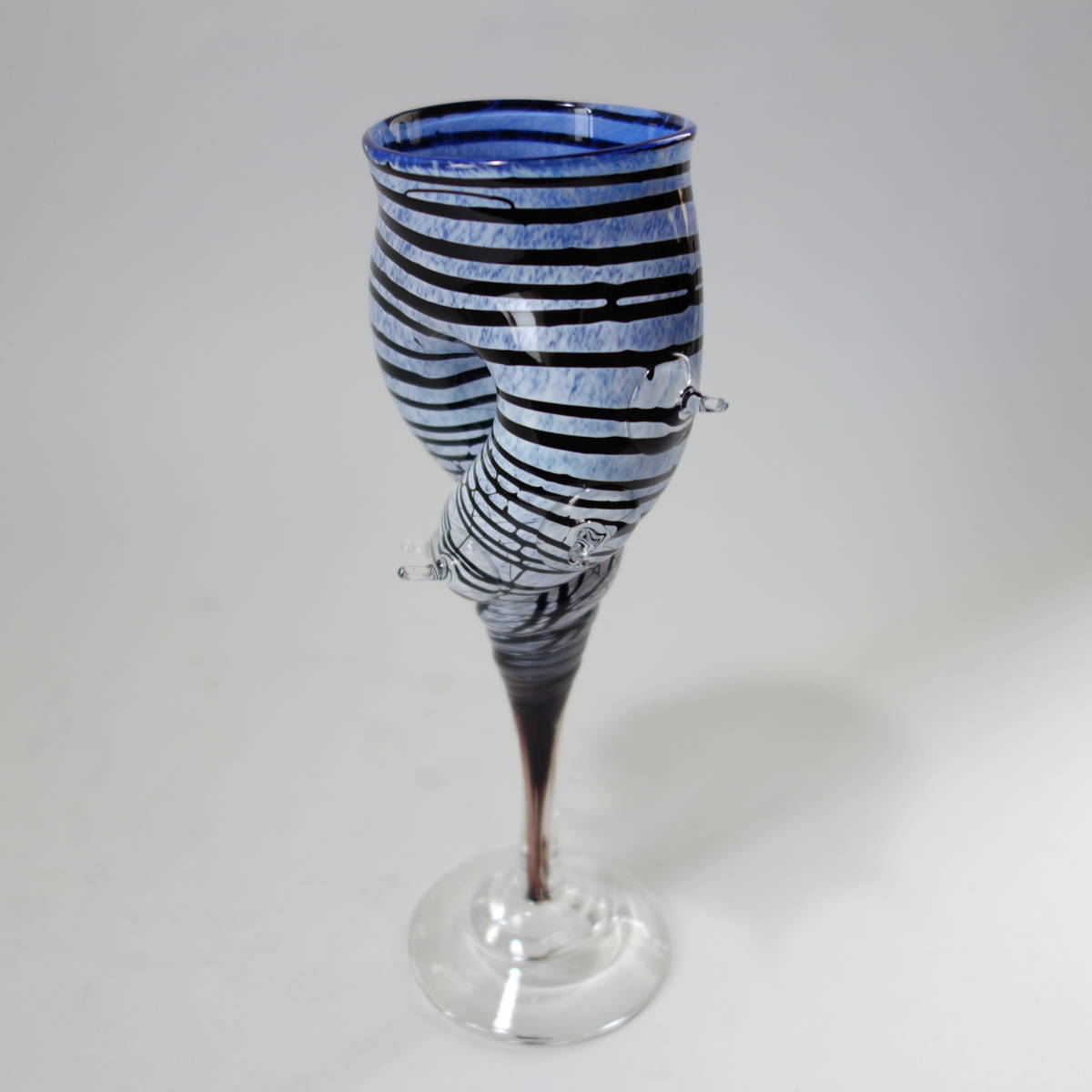 HOT，限定セール 80's ヴィンテージ/伊藤けんじ/貝のワイングラス/ガラス工芸/アート作品/抽象デザイン/作家物/オブジェ/インテリア/彩グラススタジオ(工芸ガラス)｜売買されたオークション情報、yahooの 工芸ガラス