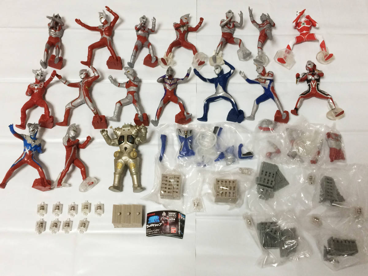 キングジョー 究極アルティメットルミナス 大ヒット中のガシャポン 