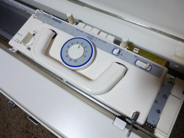302]中古 Brother ブラザー KH-970 Topical-7 トピカル7 電子 編み機