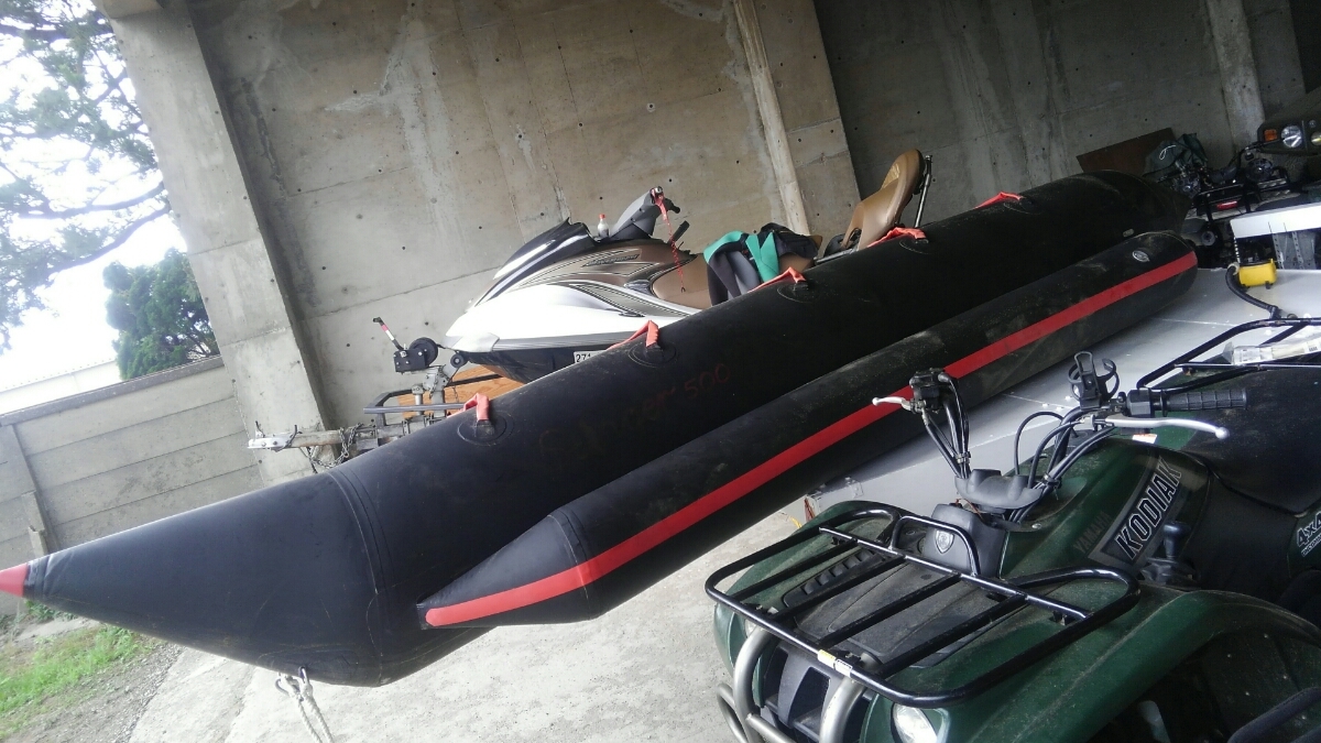 Kurflo バナナボート 5人乗り 水上でも雪上でもOK 業務用　バナナボート　5人乗り 素材が柔らかく乗り心地最高　