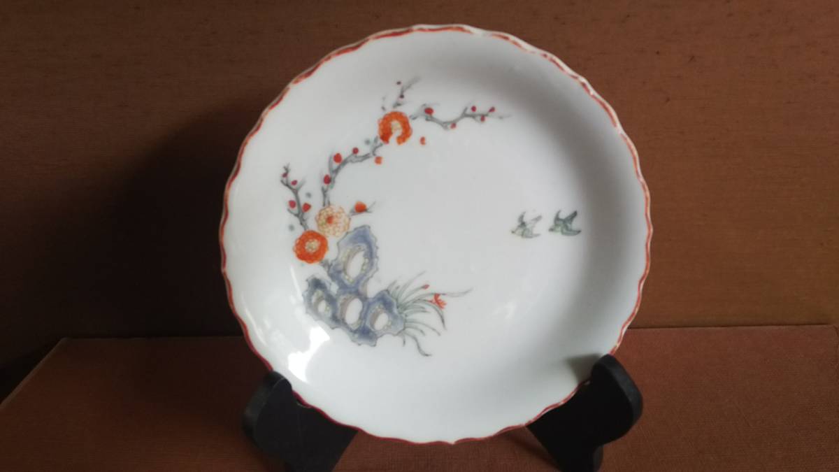 商品詳細 東洋古陶磁の前坂晴天堂 – 色絵花鳥文輪花皿（柿右衛門様式