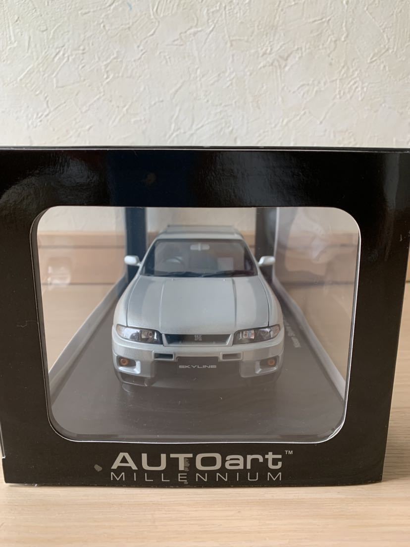 AUTOart オートアート Nissan Skyline GT-R V-Spec (R33) 1/18 中古 BCNR33