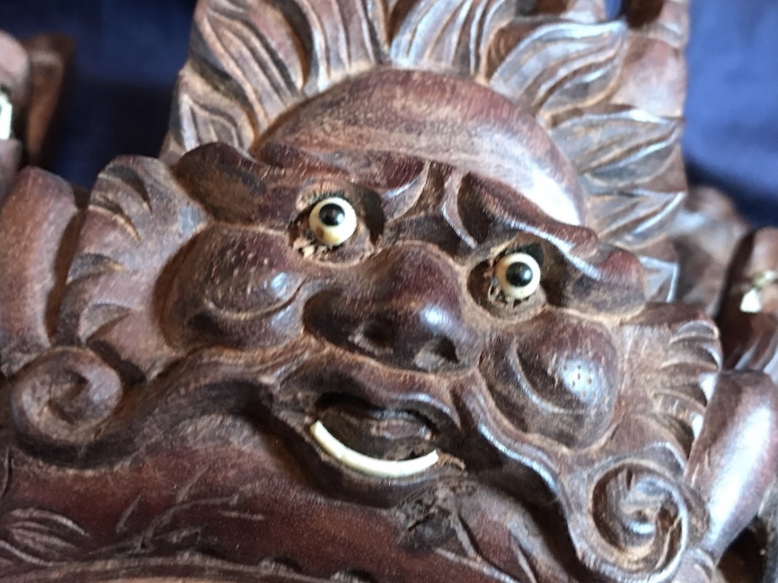 中国古美術　木彫帝王面　紫檀　銘有『仁』_3