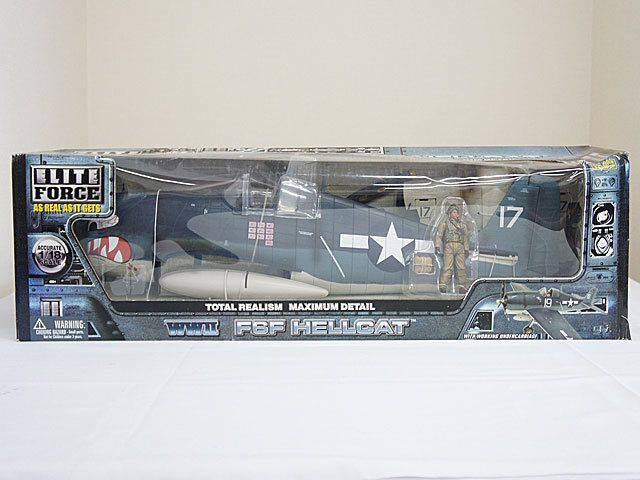 F6F Hellcat Elite 1:18 - Force 1⁄18 BBI U.S WWII BBi Fighter Pilot