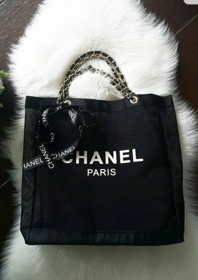 CHANEL シャネルノベルティ メッシュ シルバーチェーントートバッグ