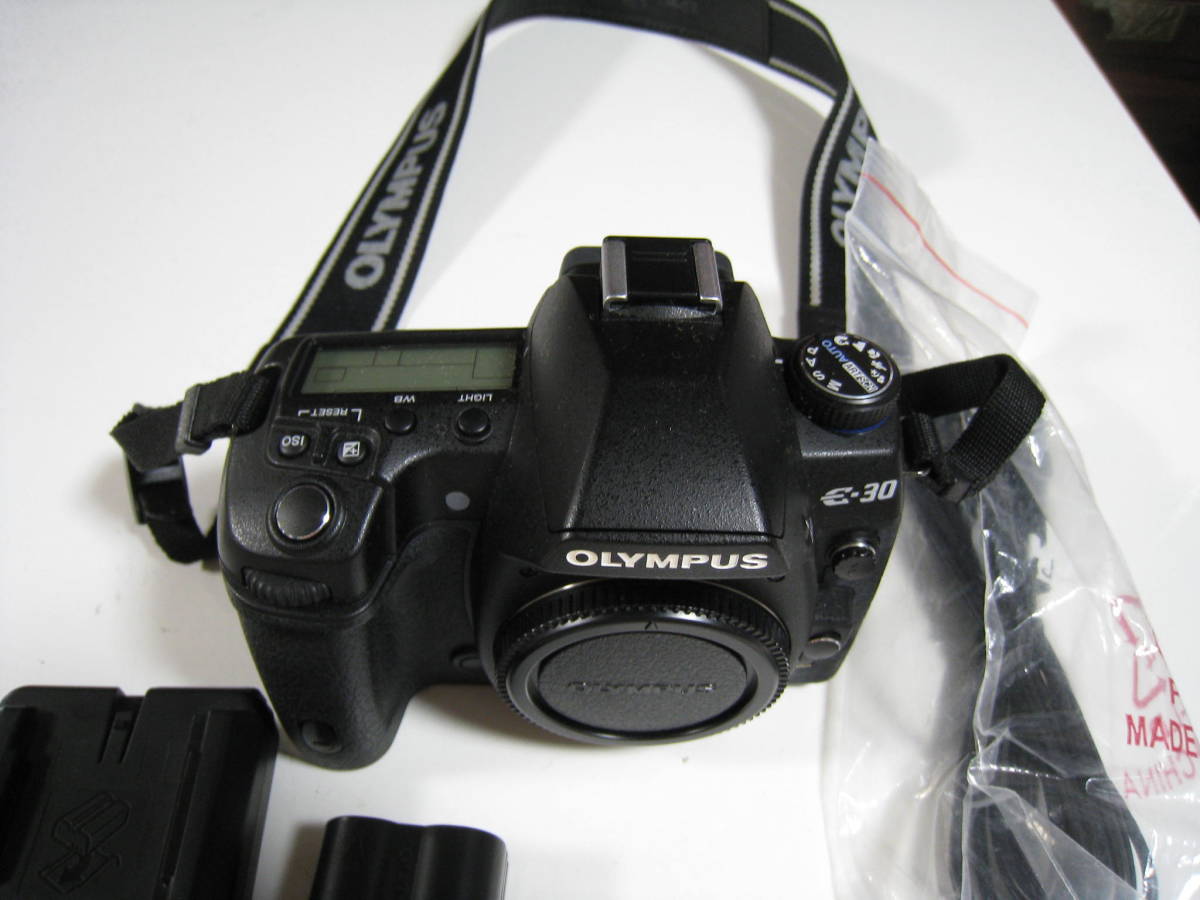 OLYMPUS E-30 シャッター数1145回 新同品
