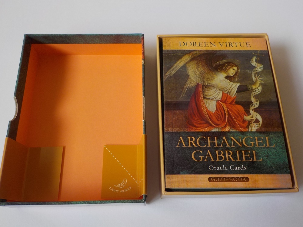 ARCHANGEL GABRIEL ドリーン　バーチュー　オラクルカード(美品）_3