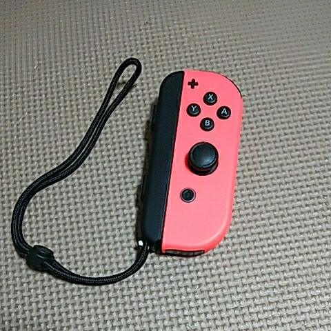 セール，正規品】 Nintendo Switch 中古 Joy-Con(R) ネオンレッド
