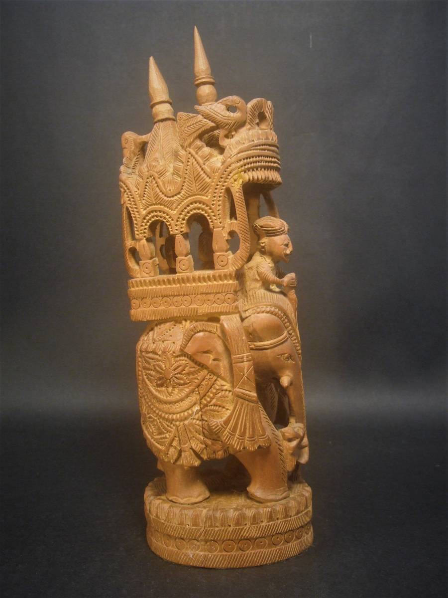 白檀 古代インド 王様像