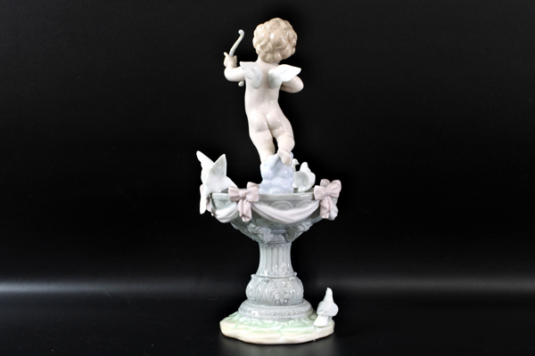 リヤドロ　LLADRO 「愛の泉」#6458 ▽美品 LLADRO リヤドロ No.6458 愛の泉 キューピッド 廃盤品 フィギュ