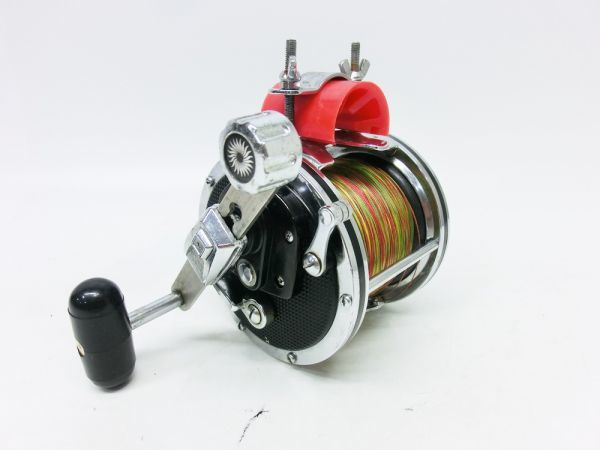 T44a201☆3Y○ 【DAIWA SEIKO INC.】ダイワ精工社 海釣り用リール