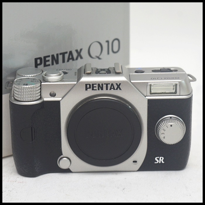 美品 PENTAX デジタル一眼カメラ Q10 Qマウント AF/MF切替式 コンパクト ボディ ペンタックス