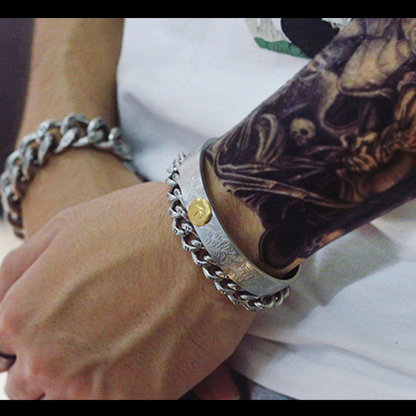 イーグル バングル ブレスレット シルバー ゴールド 平打ち フェザー 鷹 シンプル メンズ レディース 芸能人愛用タイプ Bk2 シルバー 売買されたオークション情報 Yahooの商品情報をアーカイブ公開 オークファン Aucfan Com