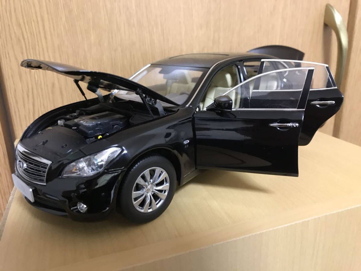 1⁄18 Paudi Infiniti Model インフィニティ PAUDI Q70L | - 日産 Car