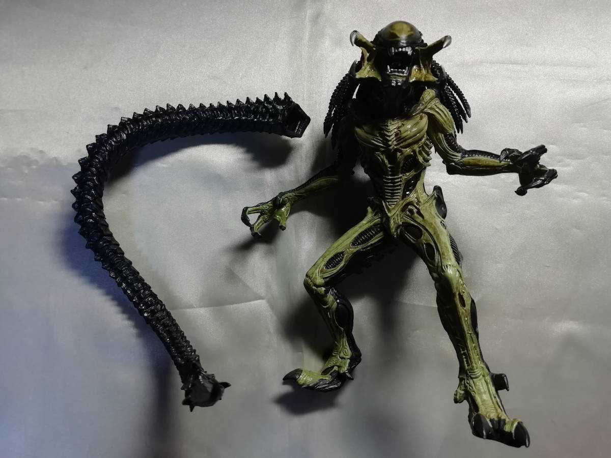 AVP2 プレデリアン エイリアンズVS.プレデター NECA リアルフィギュア