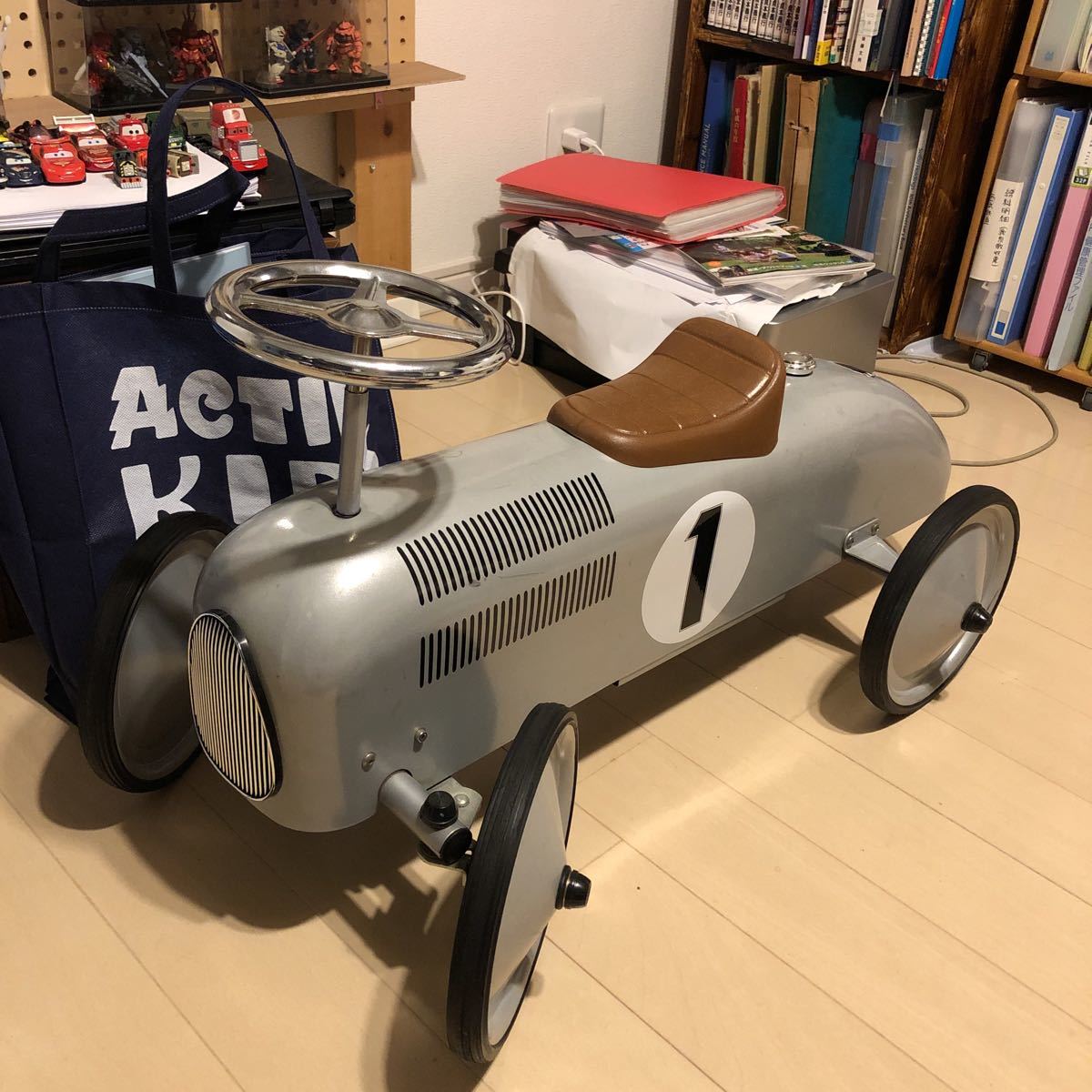 レア クラシック レーシングカー 足けり乗用玩具 アルタバーグ ARTABURG アルタバーグ 乗用玩具 クラシック ヴィンテージ、レトロ風