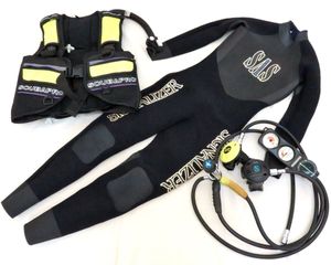 スキューバダイビング スーツのYahoo!オークション(旧ヤフオク!)の相場