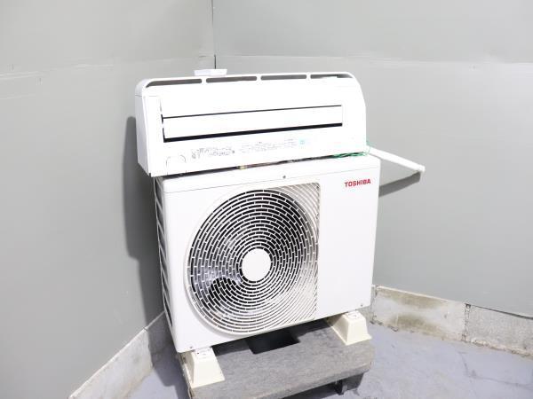 Asd11009 Toshiba Ras E255rbk W 東芝 プラズマ空清 自動お掃除機能搭載 ルームエアコン おもに8畳用 2018年製 12畳未満 売買されたオークション情報 Yahooの商品情報をアーカイブ公開 オークファン Aucfan Com