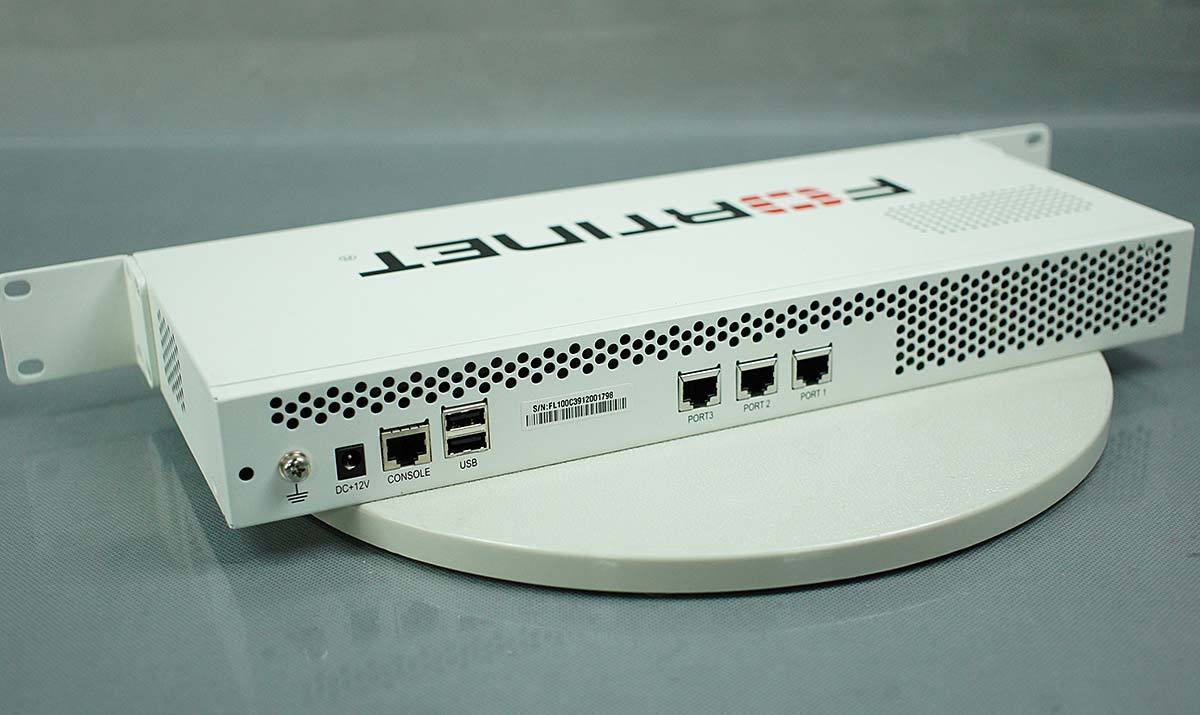 Fortinet FortiAnalyzer 周辺機器 ネットワンパートナーズ ZPC 保証有
