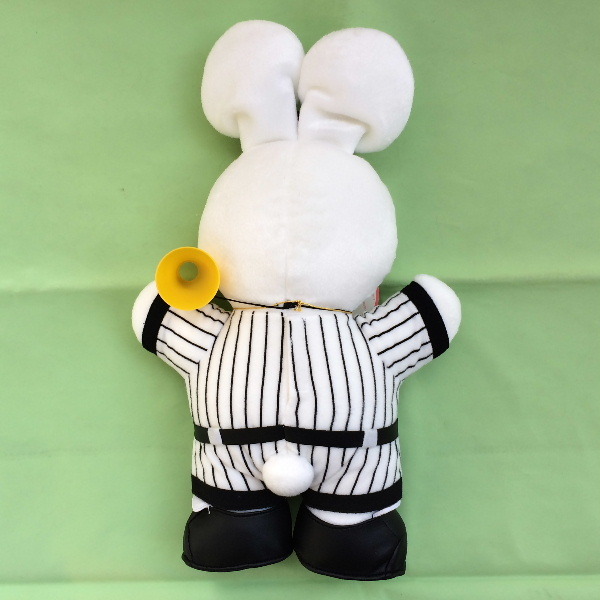 花王 メリーズ うさちゃん 非売品ぬいぐるみ 阪神タイガースユニフォーム キャラクター 売買されたオークション情報 Yahooの商品情報をアーカイブ公開 オークファン Aucfan Com