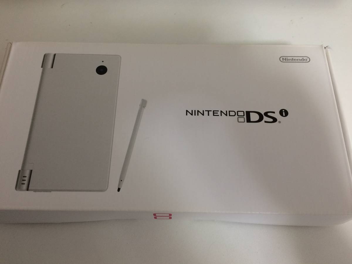 ニンテンドーDSi ホワイト【メーカー生産終了】 ☆未使用品☆極美品