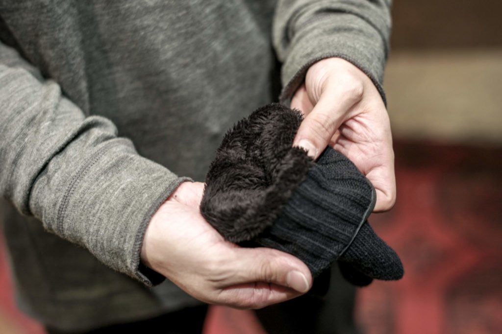新品未使用 MOUT RECON TAILOR knit Gloves マウトリーコンテイラー
