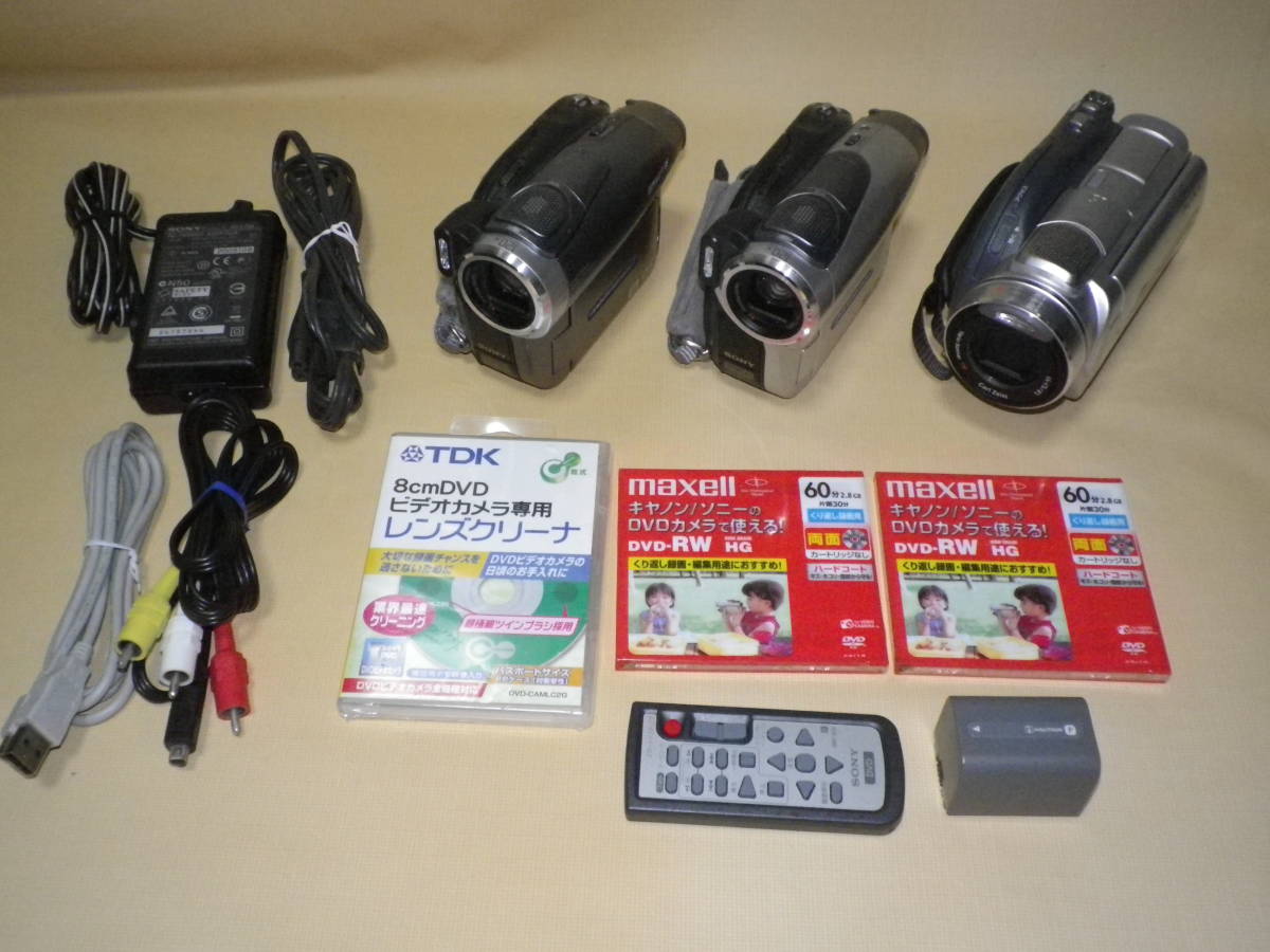 お買い得，豊富な SONY DCR-DVD505&DCR-DVD403 2台 DVDハンディカム3台セット ビデオカメラ ジャンク(ソニー)｜売買されたオークション情報、yahooの商品情報をアーカイブ公開 - オークファン ソニー