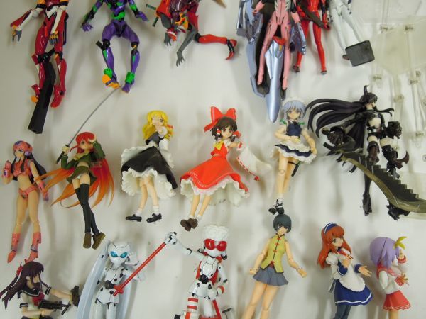 K13 Figma 東方 博麗霊夢 霧雨魔理沙 十六夜咲夜 他 まとめ コミック アニメ 売買されたオークション情報 Yahooの商品情報をアーカイブ公開 オークファン Aucfan Com